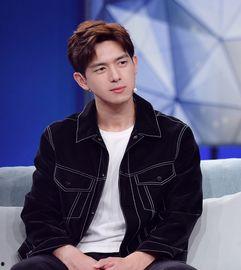 李现杨紫最新圈内爆料,甜蜜互动引粉丝热议 第3张 李现杨紫最新圈内爆料,甜蜜互动引粉丝热议 第3张